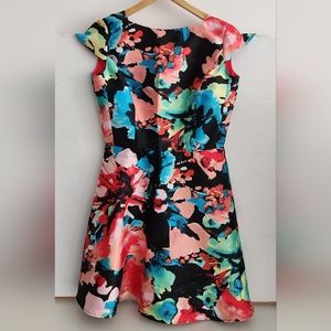 Tahari Floral Dress, Size 6